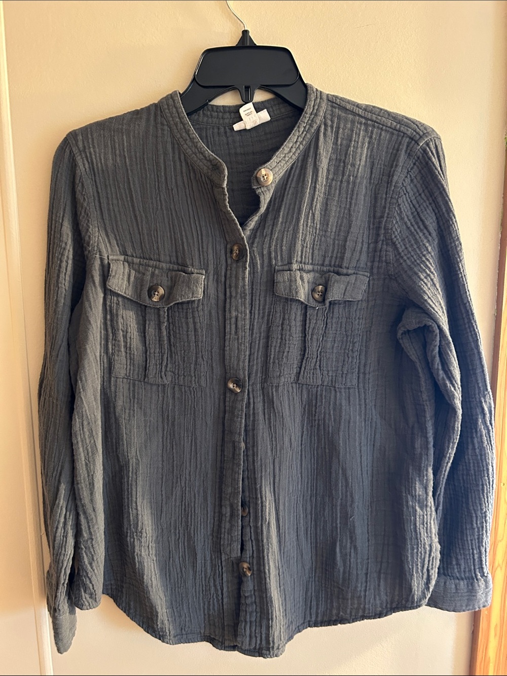 a.n.a Charcoal Gray Button-Front Textured Women's Shirt